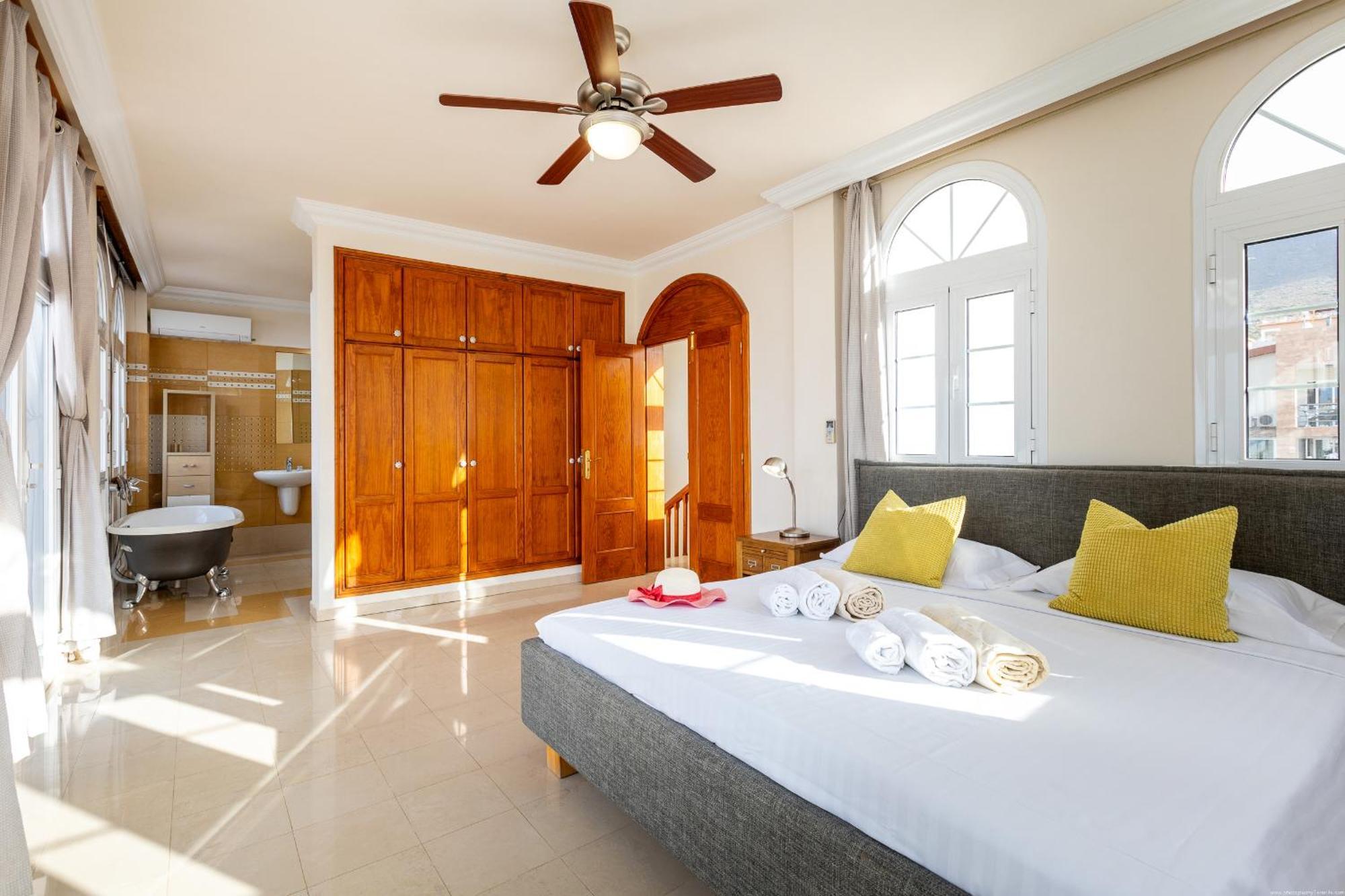 Villa Ocean Palm, Heated Pool! Costa Adeje  Exterior foto